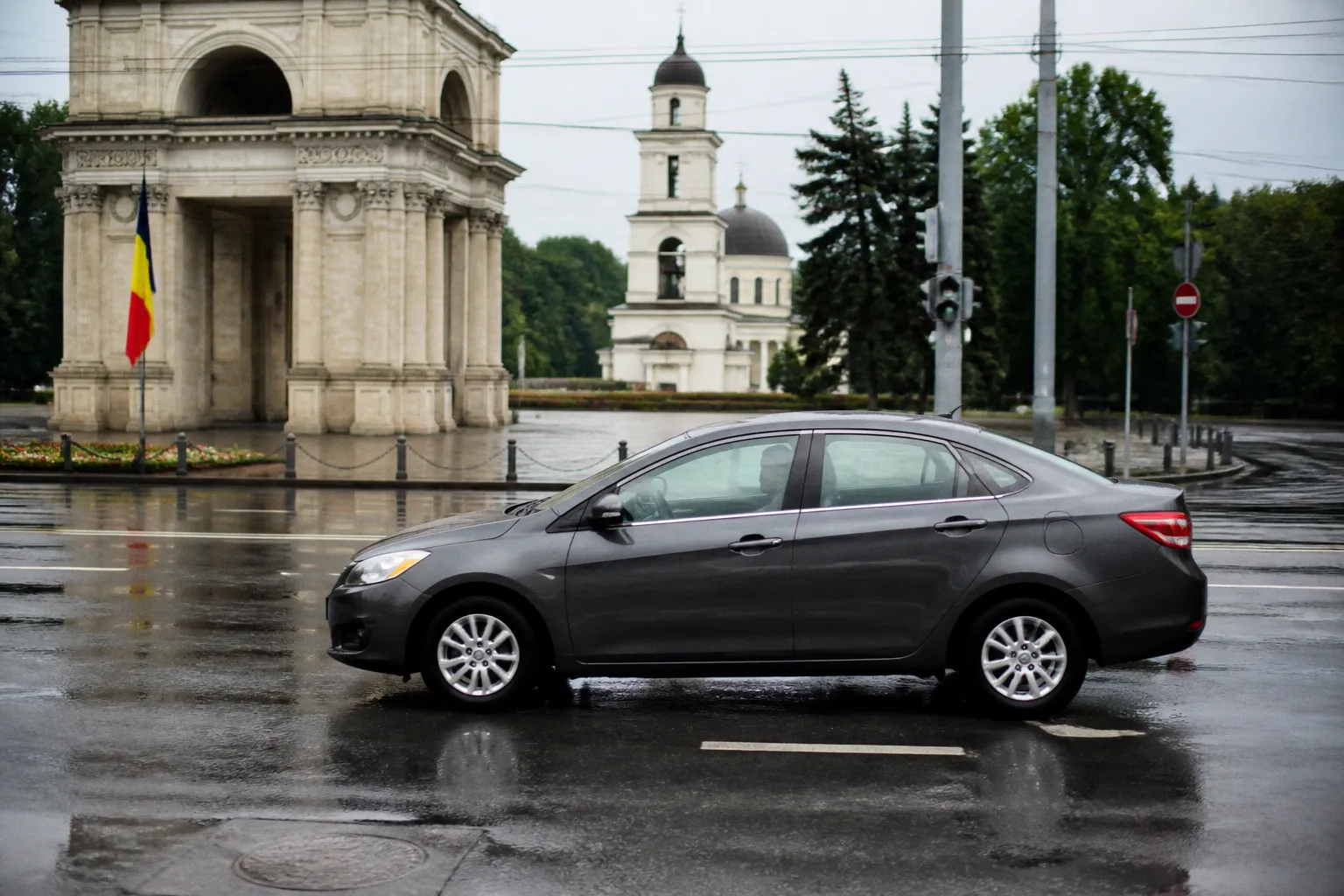 Alquiler de coches en Chisináu (Moldavia): guía práctica de conducción