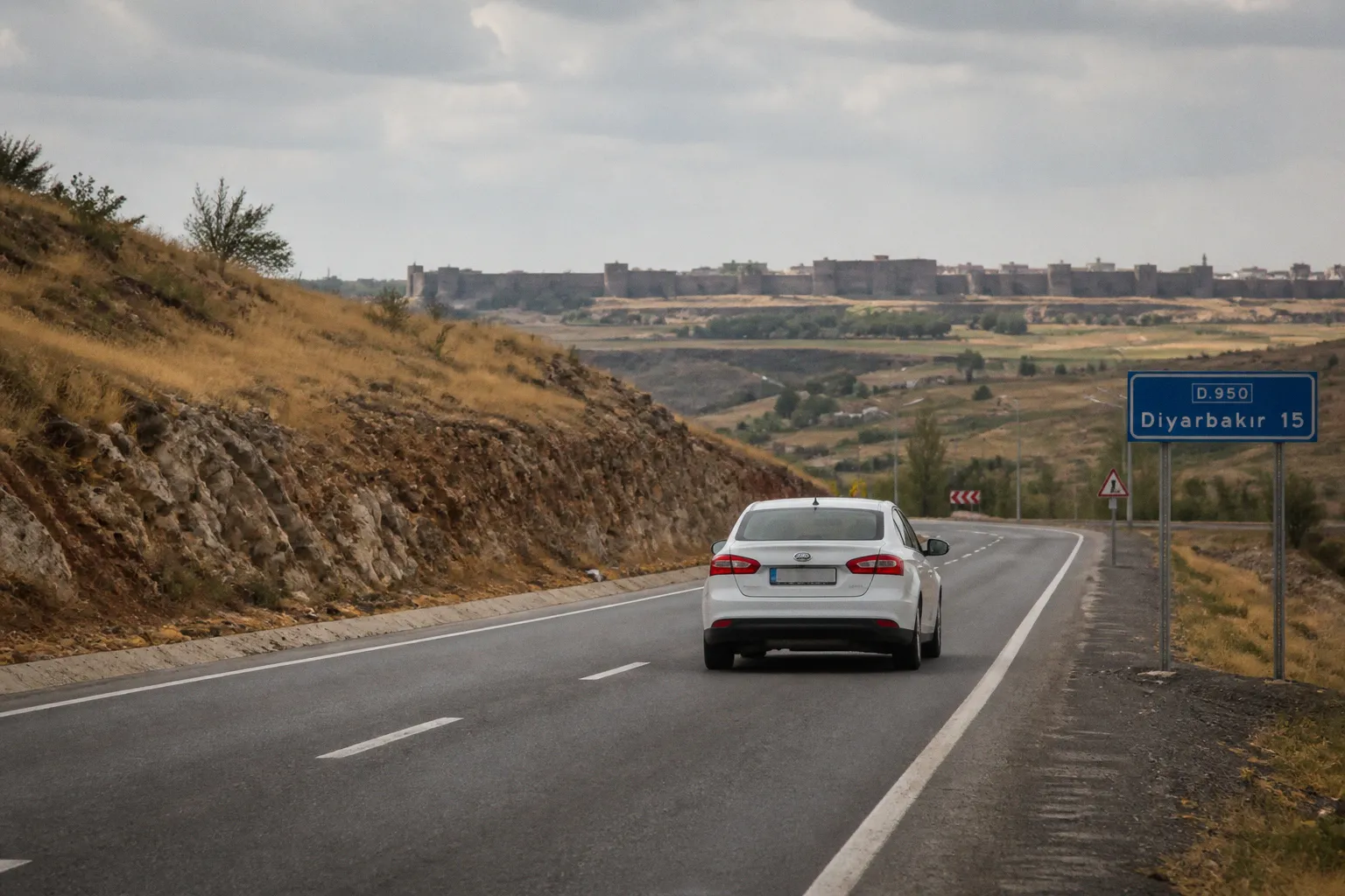 Alquiler de coches en Diyarbakır (Turquía): guía práctica