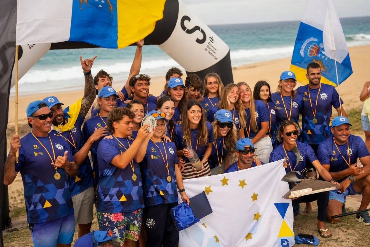 Canarias se corona como potencia absoluta del surf nacional tras su victoria en Santoña