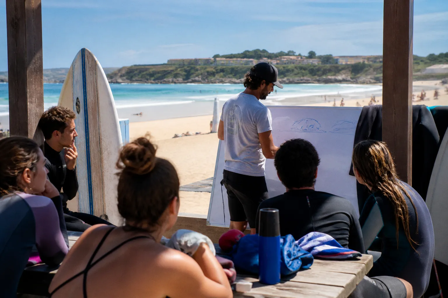 Surf, salud y sostenibilidad: lecciones del modelo académico de la Universidad de Cantabria
