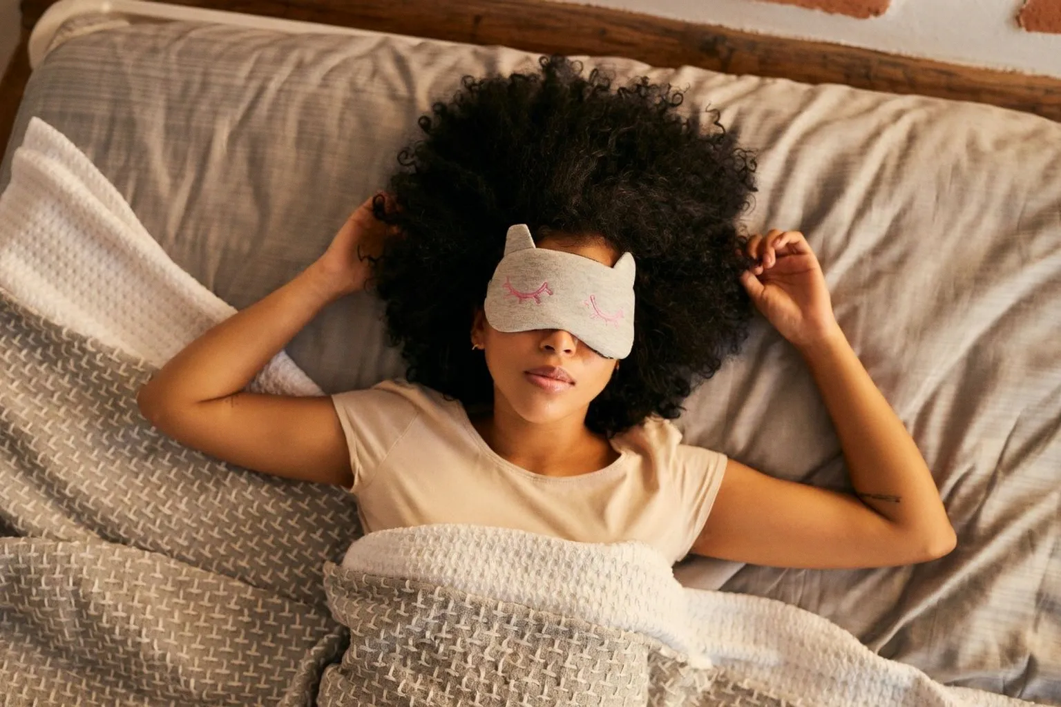 Turismo del sueño y sleepmaxxing: por qué el descanso es la clave para mejorar tu surf
